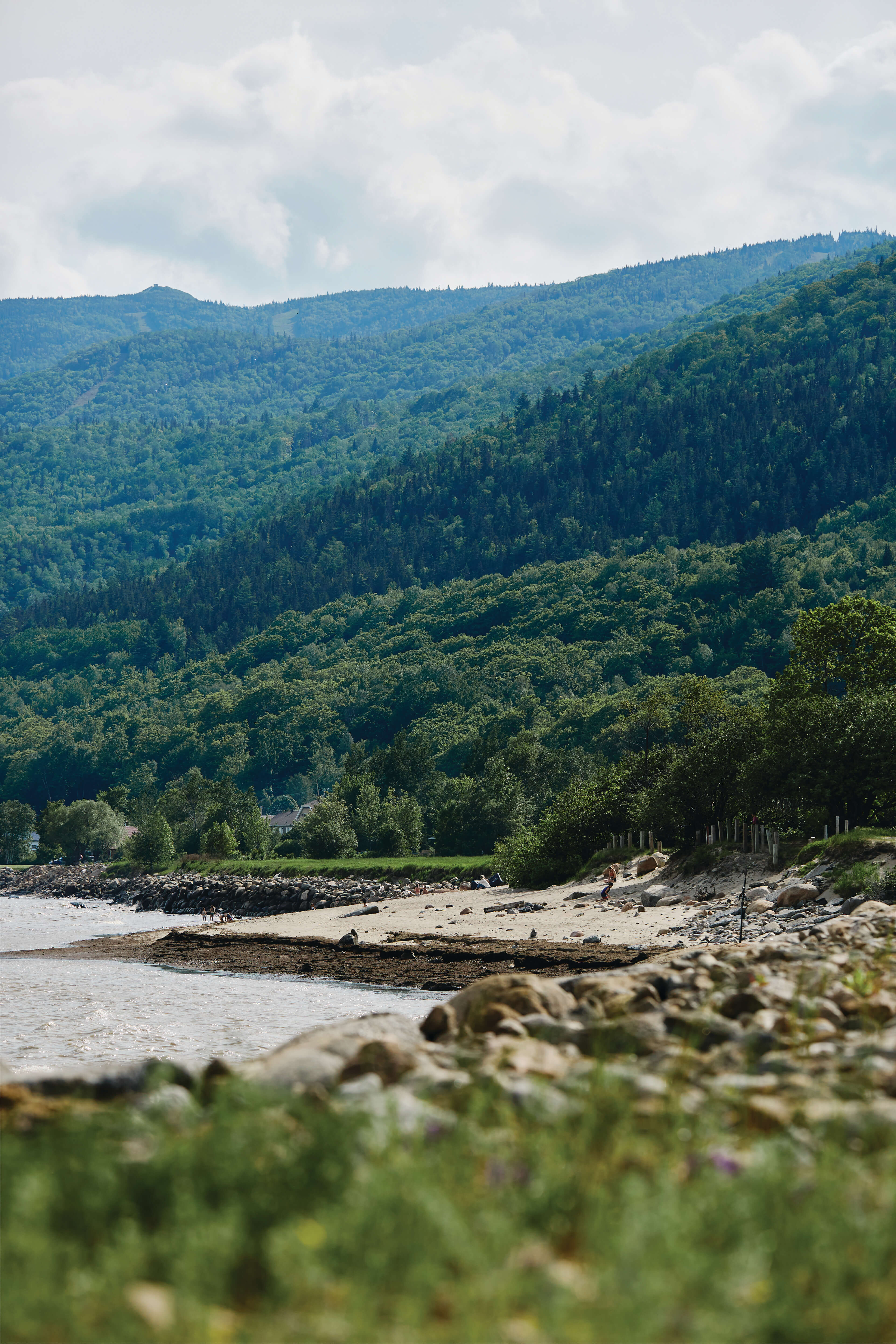 Le parc des Riverains, à Petite-Rivière-Saint-François, vu par la photographe Alma Kismic.