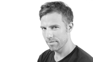 Portrait de David Paquet, Auteur